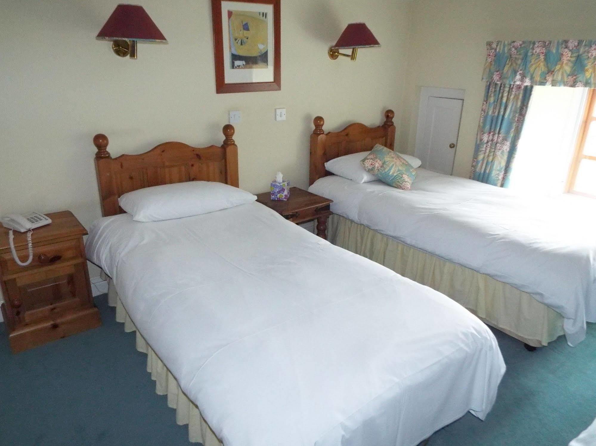 Roade House Hotel Northampton Ngoại thất bức ảnh